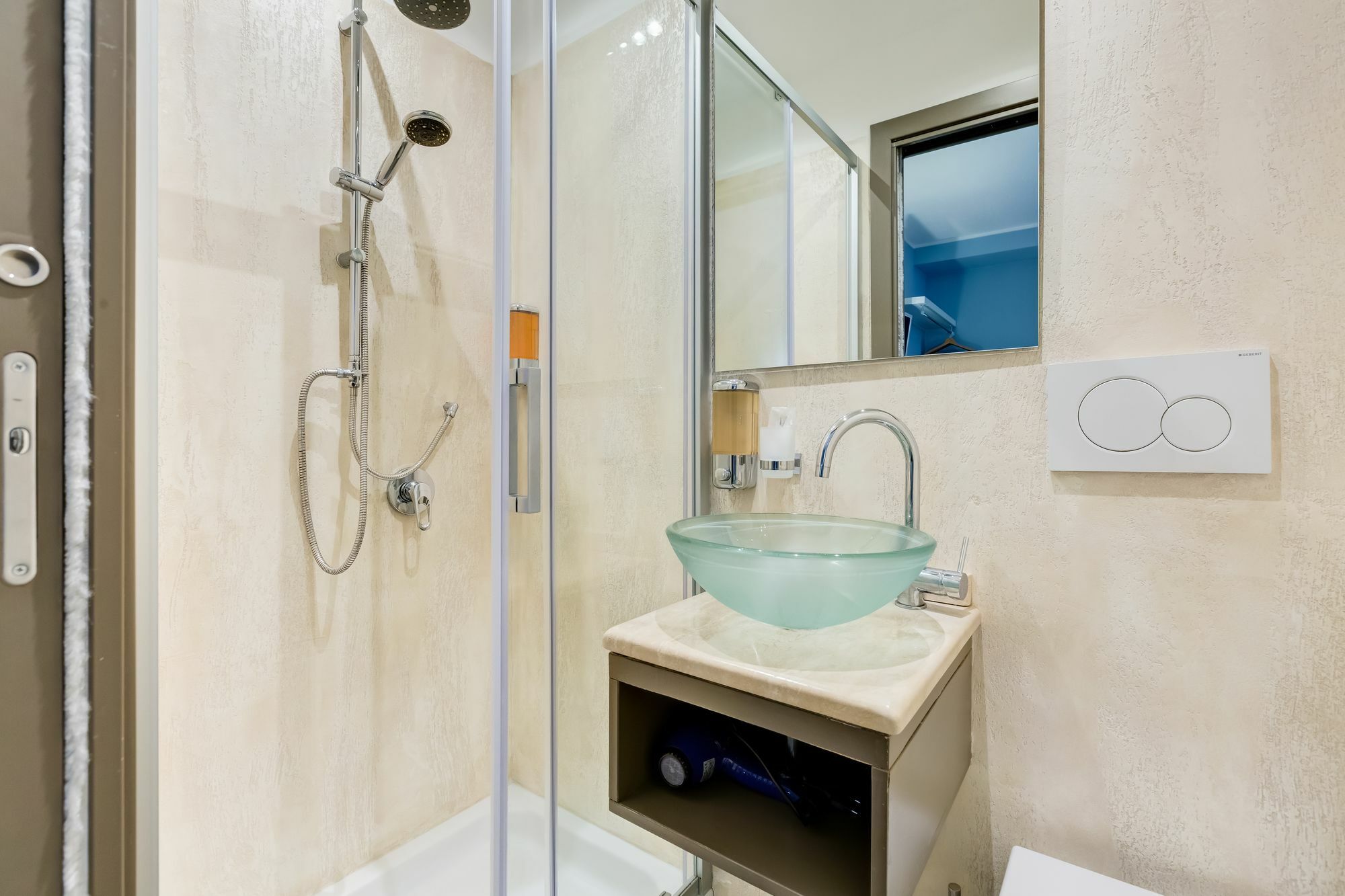Easy Budget Colosseo Roma Exterior foto